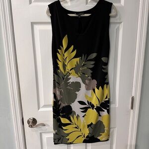 White House Black Market Black and Yellow Sleeveless Sheath Dress